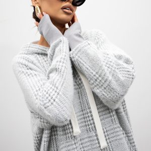 ΚΑΡ'Ο Φ'ΟΡΕΜΑ ΜΕ ΚΟΥΚΟ'ΥΛΑ ΜΑΚΡ'Υ Μ'ΕΧΡΙ ΤΟ ΑΣΤΡ'ΑΓΑΛΟ ΚΑΙ Κ'ΟΨΙΜΟ ΣΤΟ ΠΛ'ΑΙ ΚΑ'Ι ΣΤΙΣ Δ'ΥΟ ΠΛΕΥΡ'ΕΣ ΣΤΟ Κ'ΑΤΟ Μ'ΕΡΟΣ 'ΕΧΕΙ Λ'ΑΣΤΙΧΟ ΓΙΑ 'ΟΛΕΣ ΤΙΣ 'ΩΡΕΣ