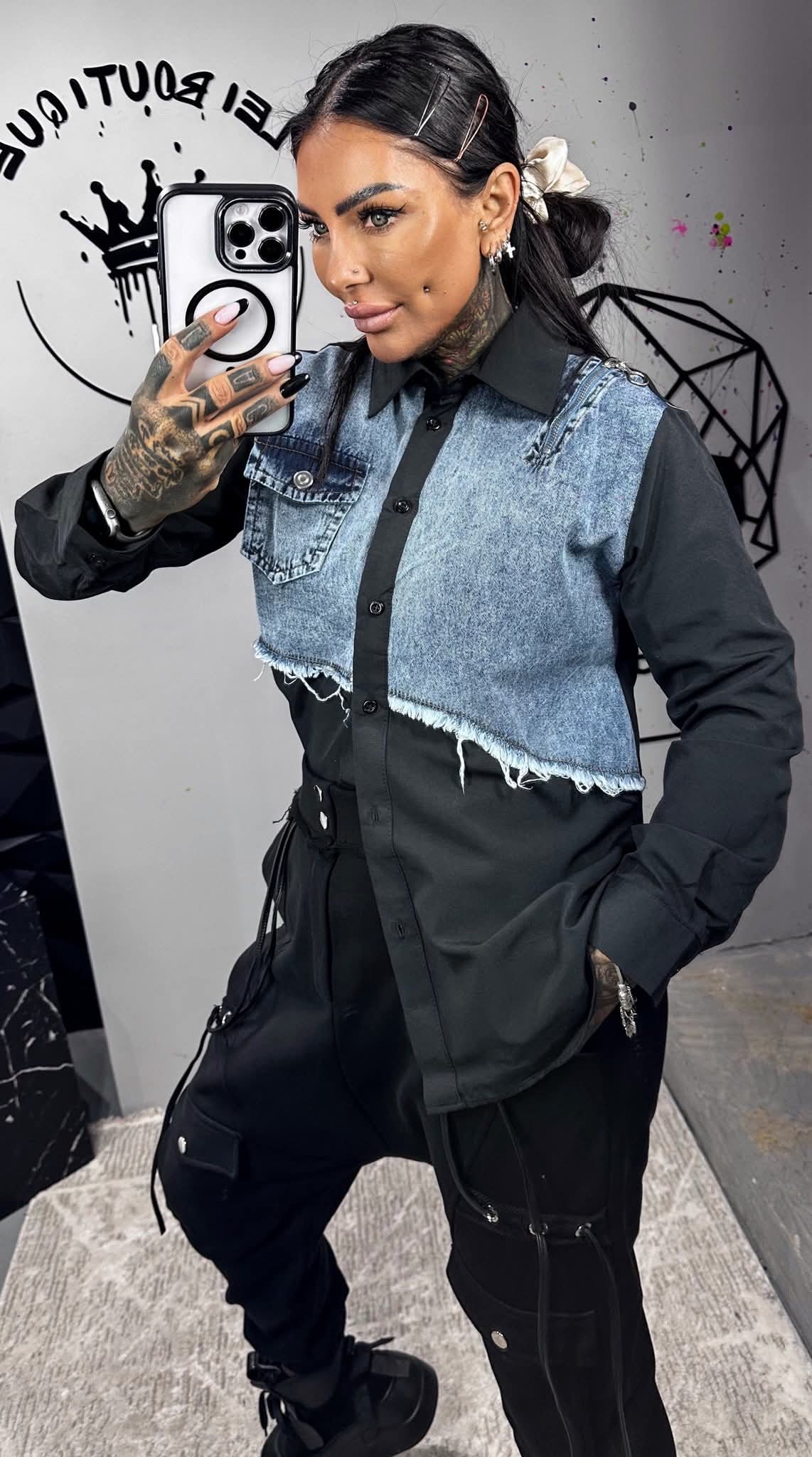 ΠΟΥΚ'ΑΜΙΣΟ ΜΕ ΣΤ'ΥΛ